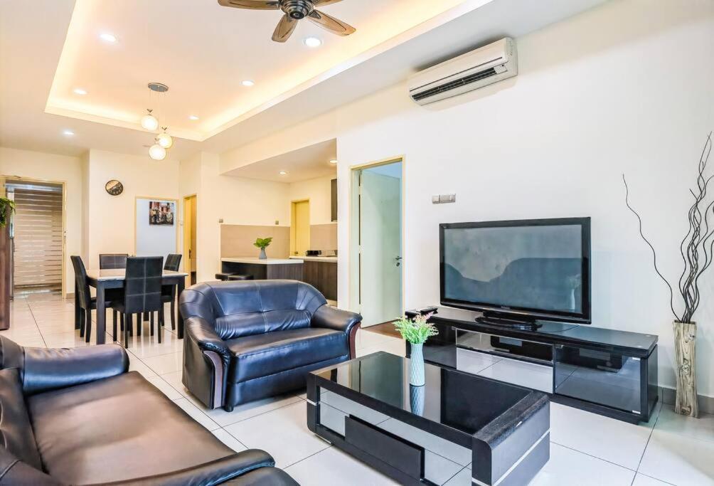 Apartment Comfy @ The Loft Imago - 5 Pax 2room 2toilets Kota Kinabalu